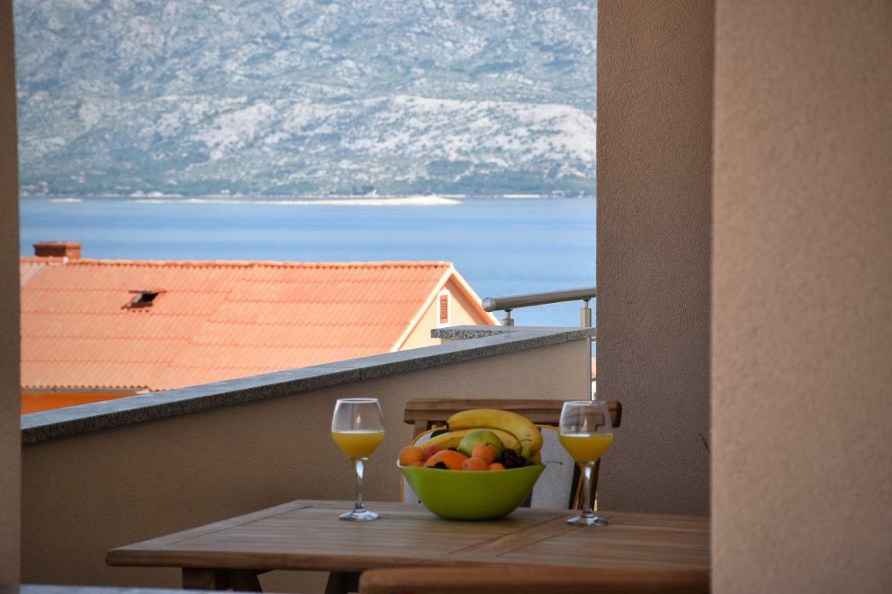 Apartments Mino Ražanac エクステリア 写真